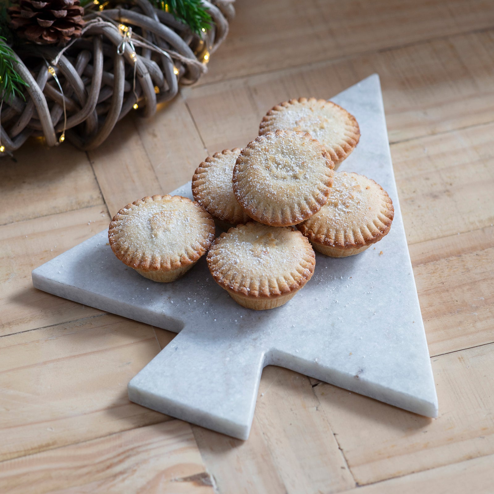 Christmas Tree Serving Board