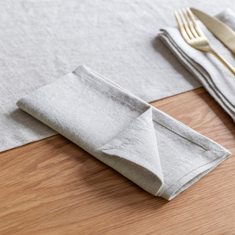 Set of 4 Classic Natural Linen Napkins